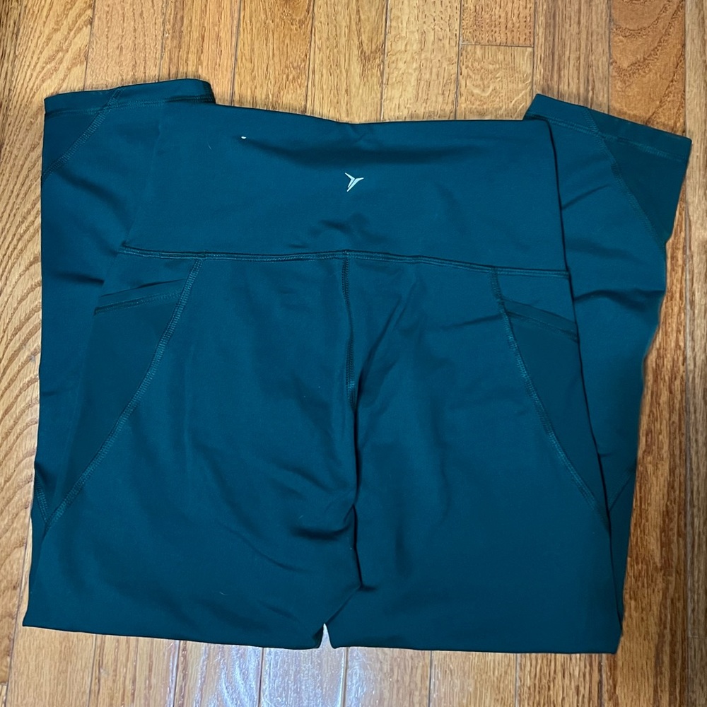 Old Navy Active Leggings - Picture 2 of 2